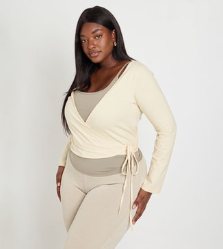 boohoo Curve Contrast Wrap Detail Long Sleeves Top