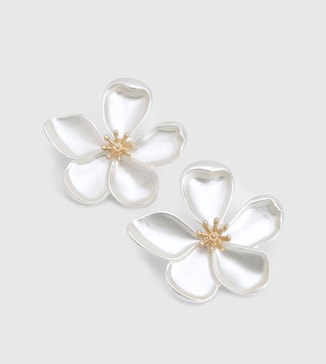 boohoo Brushed Flower Stud Earrings