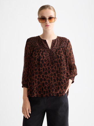 Contrast yoke short sleeve top