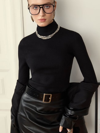 Jersey turtleneck