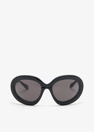 Oversized sunglasses 