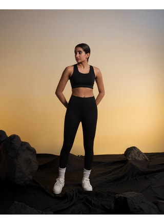 OHSOFLY Female Women’s Versatile High Rise Leggings with Smooth Stretch Fit for Workout, Yoga, Pilates, Fitness Training & Casual Daily Wear, Leggings