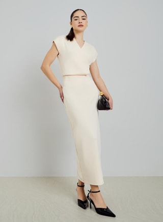 Styli Female Off-White Solid Straight Fit Maxi Skirt, Maxi Skirts