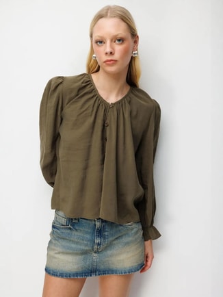 MixRay Female MIXRAY Textured Button-Up Crew Neck Blouse, Blouses