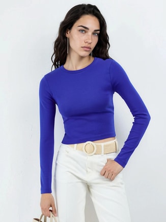 Busem Female BUSEM Slim Fit Long Sleeved Crop Top with Crew Neck, Blouses