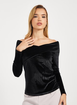 Styli Female Off Shoulder Neck Velvet Knit Top, Blouses