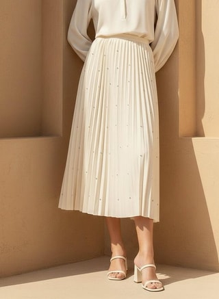 Iconic Female Iconic Midi Pleated Skirt with Embellished Detail, Midi Skirts