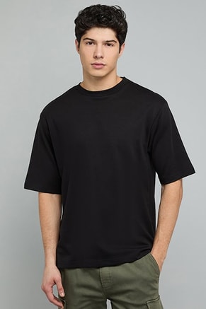 R&B Male Solid T-Shirt with Crew Neck and Short Sleeves, T-Shirts