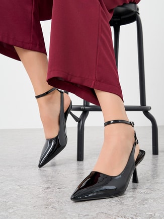 Plain Pointed Toe Ankle Strap Heel Shoes