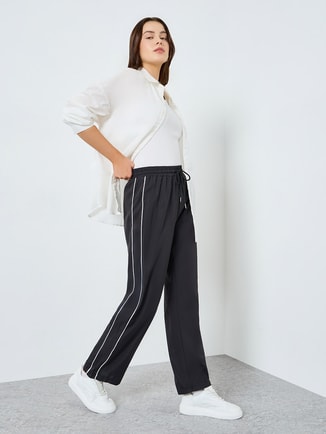 Women Black Wide Leg Pants with Drawstring